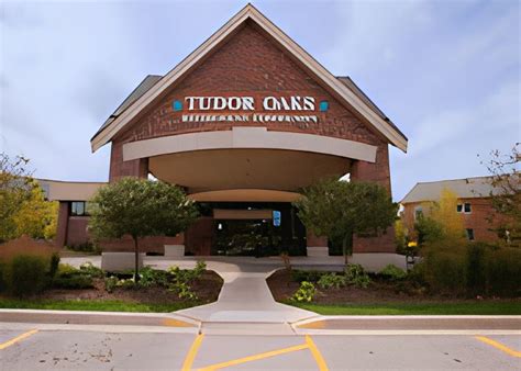 tudor oaks senior living community